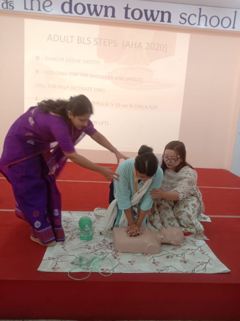 CBSE training by Ms Marjani Goswami